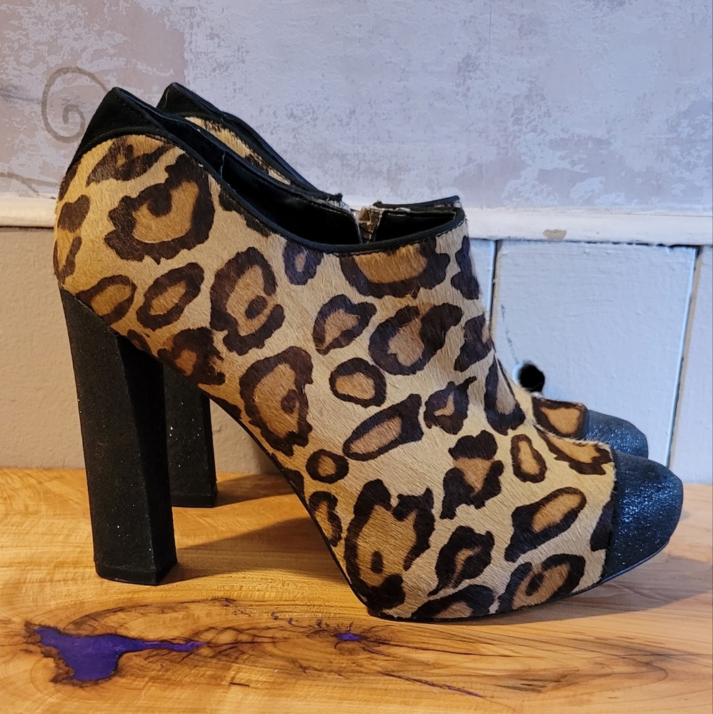 Sam Edelman leopard booties 2/$40